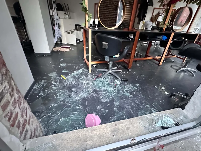 Dégâts subis par le salon Manon C à Lille
